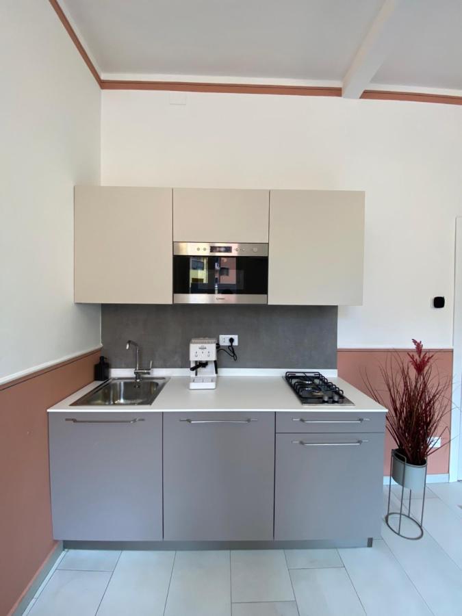 Blom Apartments Pise Extérieur photo